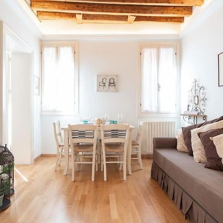 Casa Claudia Ai Frari Apartment Venice Exterior photo